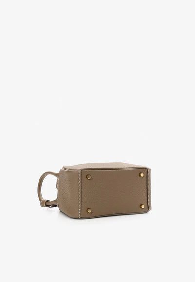 1001915B_400x_a6340d5d-a8be-439f-a7e9-01078d688a44.jpg Hermès Mini Lindy 20 in Etoupe Taurillon Clemence with Gold Hardware bag
