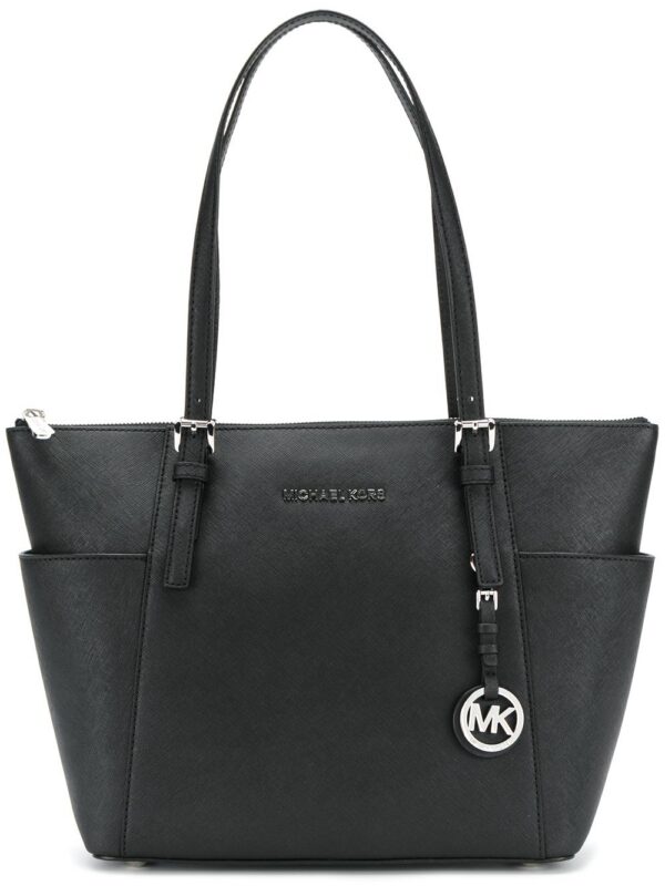 12240241_10691027_1000_33ad3073-6a43-42b8-80fe-8812a2adbae1.jpg Michael Michael Kors front brand logo shoulder bag