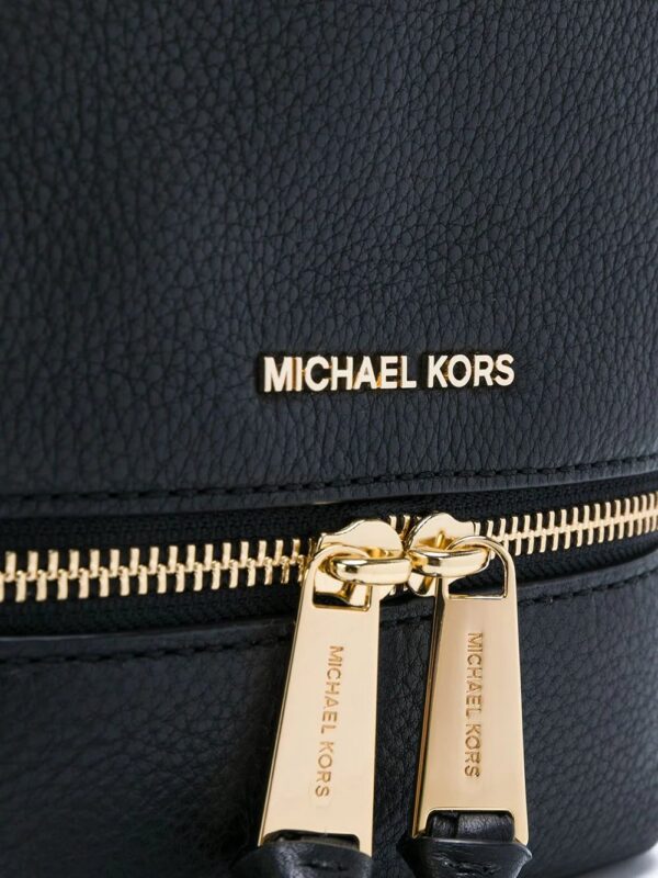 12405720_40804517_1000_e1e21804-0337-45ff-90c8-ab42120134a8.jpg Michael Michael Kors Rhea mini backpack