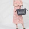 12546624_4c51ceda-c1d3-4620-bc10-5ddb7bc33ad0_1000.jpg Michael Michael Kors Voyager tote