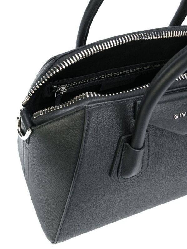 13424000_26907951_1000.jpg Givenchy small Antigona tote bag
