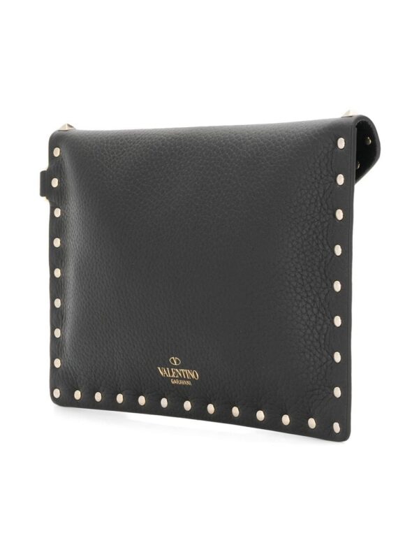 13495823_15940654_1000.jpg Valentino Garavani Rockstud envelope clutch