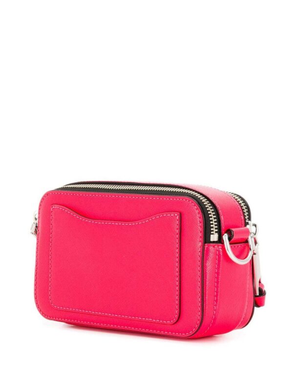 13552604_21973880_1000.jpg Marc Jacobs The Fluoro Snapshot camera bag