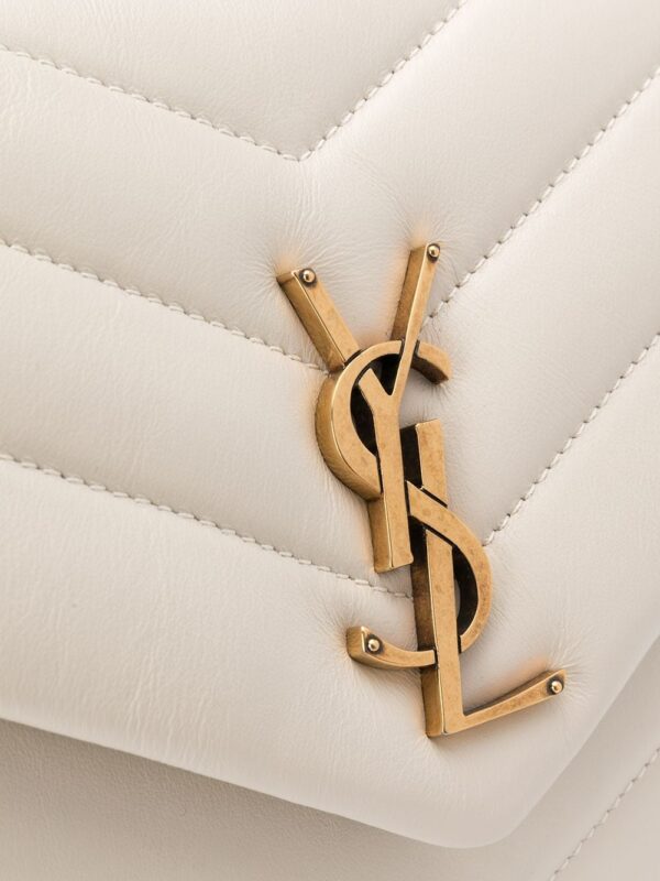 14314751_20991675_1000_60b722d7-1696-4a4e-9de9-4ce6d366f952.jpg Saint Laurent LouLou shoulder bag