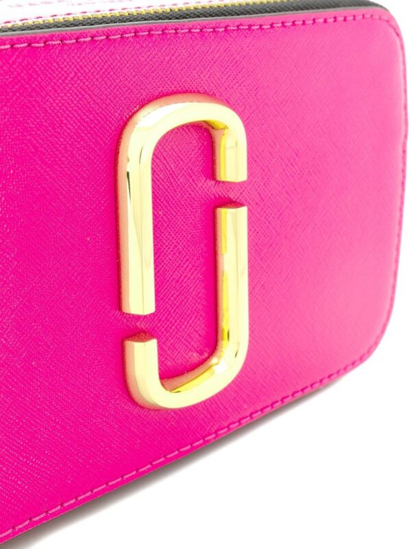 14493047_22008523_1000.jpg Marc Jacobs The Snapshot camera bag
