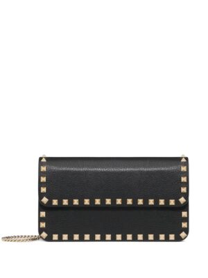 14514138_52377939_1000.jpg Valentino Garavani Rockstud leather clutch bag