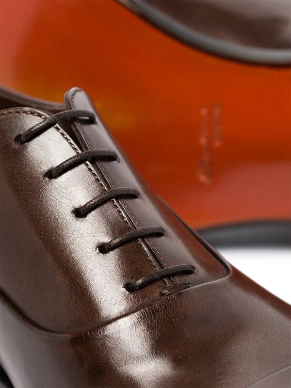 14732787_24484620_1000.jpg Santoni classic lace-up Oxford shoes