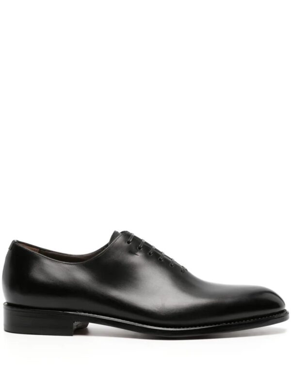 14892262_55684643_1000.jpg Ferragamo calf leather Oxford shoes