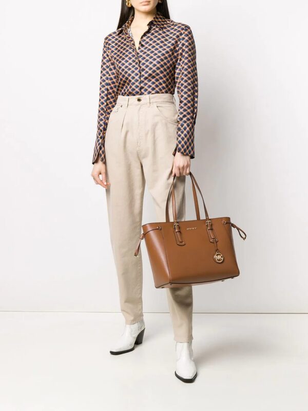 14973250_24831036_1000.jpg Michael Michael Kors Voyager medium tote bag