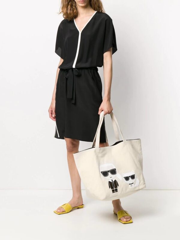 15289824_26755845_1000.jpg Karl Lagerfeld K/Ikonik Karl & Choupette tote