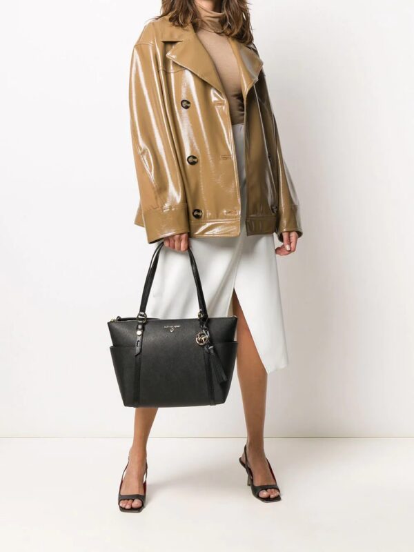 15484588_27684461_1000_1ff3f1de-3484-4f21-840a-a6545d3a2ecc.jpg Michael Michael Kors Nomad top-zip tote bag