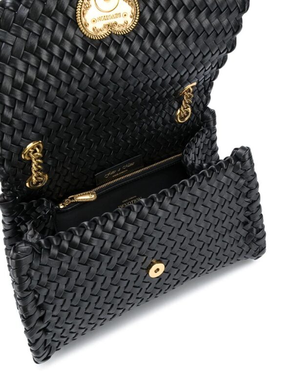 15518096_28132733_1000.jpg Dolce & gabbana logo-plaque woven shoulder bag