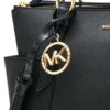 15541800_27857807_1000-1.jpg Michael Kors zipped tote bag