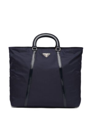 15563077_27973622_1000.jpg Prada logo plaque tote bag