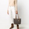 15569023_27975840_1000.jpg Micheal kors Jet Set monogram logo tote