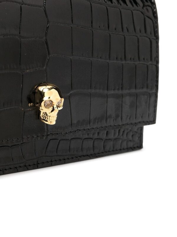 16055530_30198735_1000.jpg Alexander McQueen skull motif crossbody bag