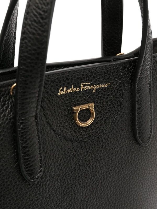 16102158_30315118_1000.jpg Ferragamo mini leather tote bag