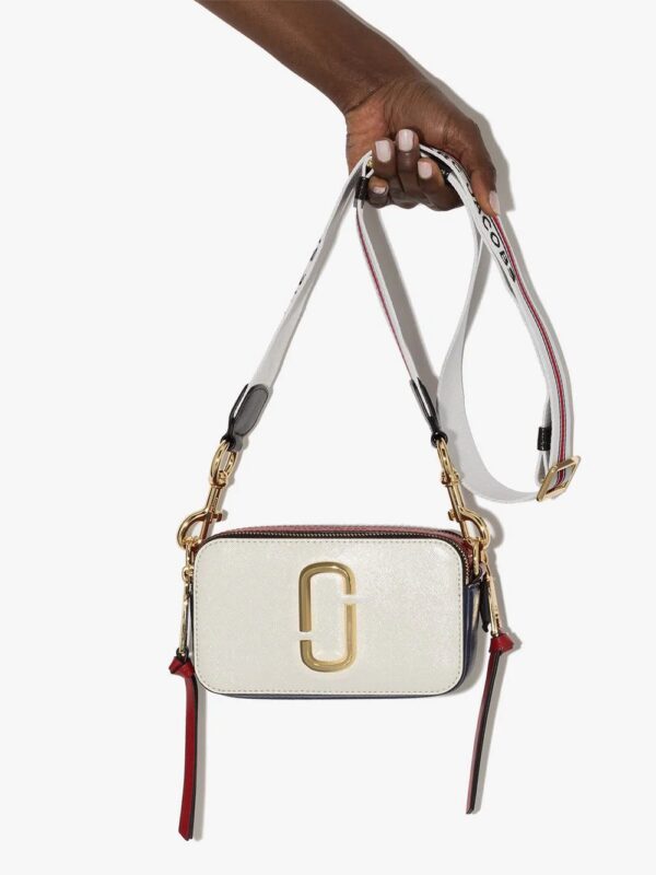 16201692_32447193_1000.jpg Marc Jacobs The Snapshot crossbody bag