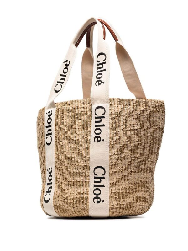 16262801_33487254_1000.jpg Chloé large Woody logo-strap tote bag