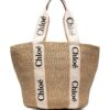 16262801_33489233_1000.jpg Chloé large Woody logo-strap tote bag