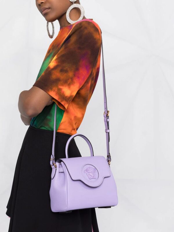 16361017_246e9809-1f53-48d7-9eb6-dfc826cacfb1_1000.jpg Versace small La Medusa top handle bag