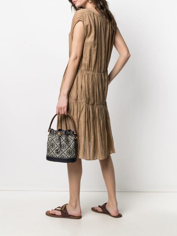 16426104_31998979_1000.jpg Tory Burch T Monogram bucket bag