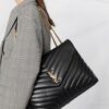 16463017_ac55ec96-4cf0-41f2-a2d4-cf60a9bec1b6_1000.jpg Saint Laurent large Loulou shoulder bag