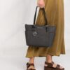 16689287_bf611688-a37b-4998-8b50-1932f331d94d_1000.jpg Michael Michael Kors monogram-print tote bag