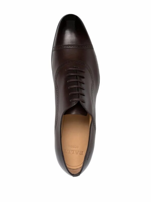 16718309_33004471_1000.jpg Bally Scotch lace-up leather Oxford shoes