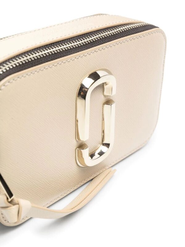 16795260_1000_68dd4c3b-da37-4727-af4e-3eb0909a14e0.jpg Marc Jacobs The Snapshot crossbody bag