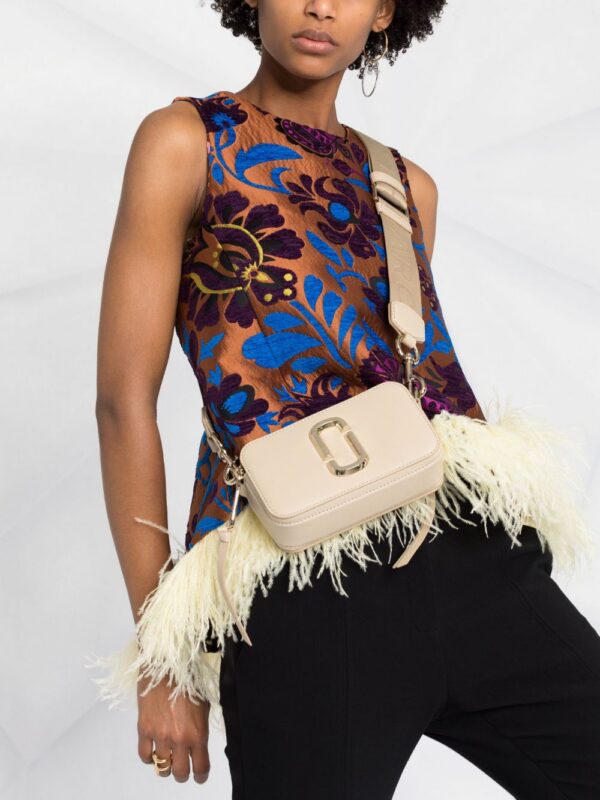 16795260_f4d8bc0a-ee07-48d6-8091-d607b0e61c83_1000.jpg Marc Jacobs The Snapshot crossbody bag