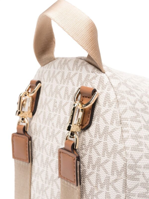 16801020_2c9e2687-638a-4d34-b323-9336300af85b_1000.jpg Michael Michael Kors Rhea mini monogram backpack
