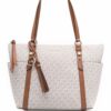 16834147_33658141_1000-1.jpg Michael Kors Voyager logo-print tote bag