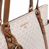 16834147_33659302_1000-1.jpg Michael Kors Voyager logo-print tote bag