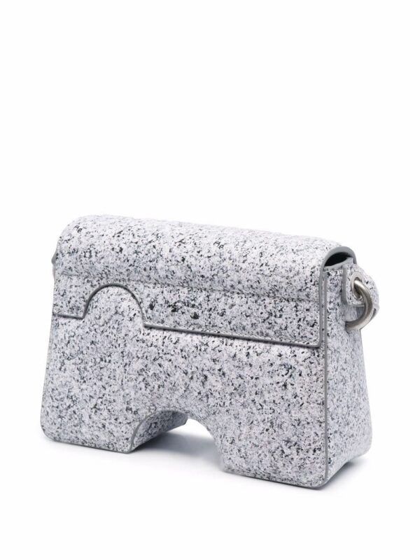 16867540_36432652_1000.jpg Off-White Burrow-22 shoulder bag