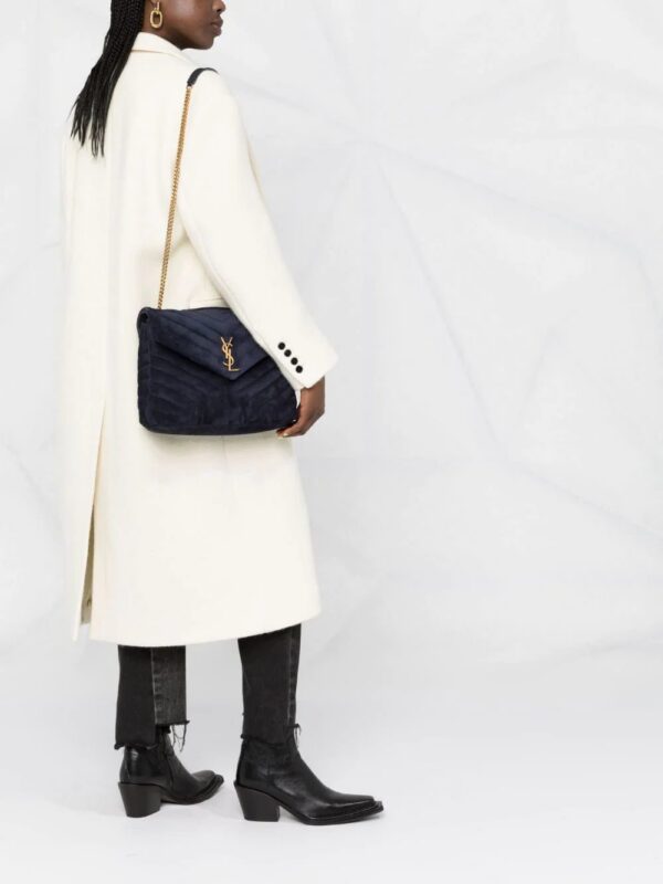 16933102_4ee2612f-6a5b-465a-84fa-4d156ae4f76c_1000.jpg Saint Laurent medium Loulou shoulder bag