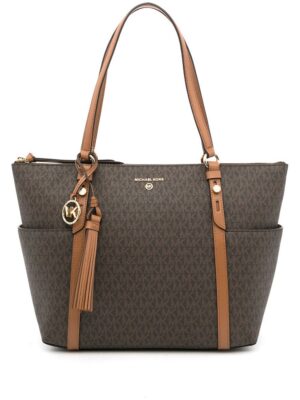 16934420_35330173_1000-1.jpg Michael Kors monogram-print leather tote bag