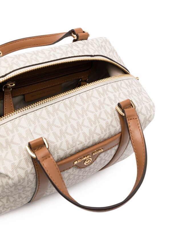 16934440_34163600_1000.jpg Michael Michael Kors Beck monogram-print satchel