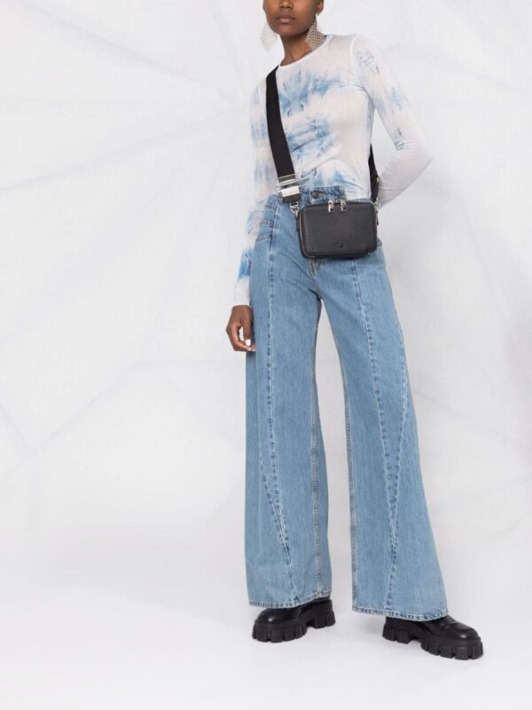 16988196_602aa4fc-29dd-415b-9f2a-f6332244f427_1000.jpg Givenchy Antigona U camera bag