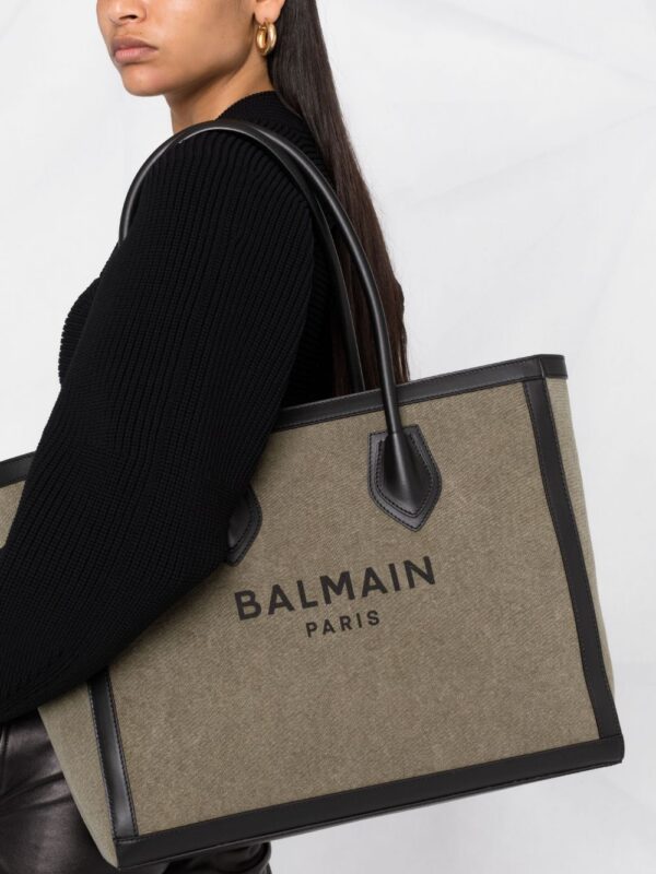 17000753_76923854-c618-45ba-9ab3-1096a6e2b84f_1000.jpg Balmain B-Army 42 tote bag