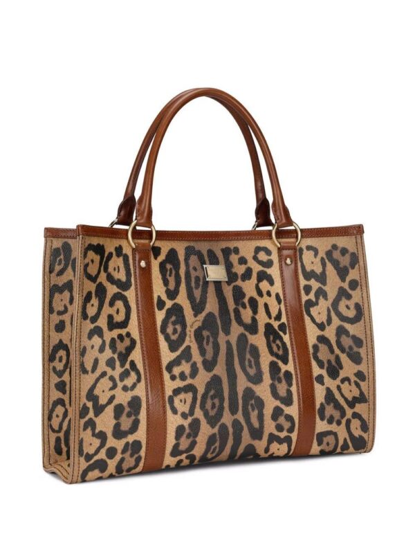 17055500_35283679_1000_126e8e03-0c83-4cd7-bab1-4d822e81657b.jpg Dolce & Gabbana leopard-print leather tote bag
