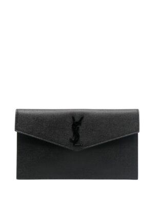 17113987_10c242ed-6c6f-47c3-87e1-d357db611a60_1000.jpg Saint Laurent Uptown YSL-plaque pouch