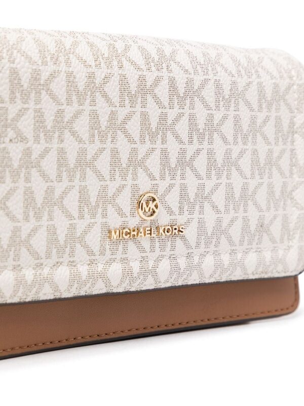 17258530_37259538_1000-1.jpg Michael Kors Jet Set logo-print crossbody bag