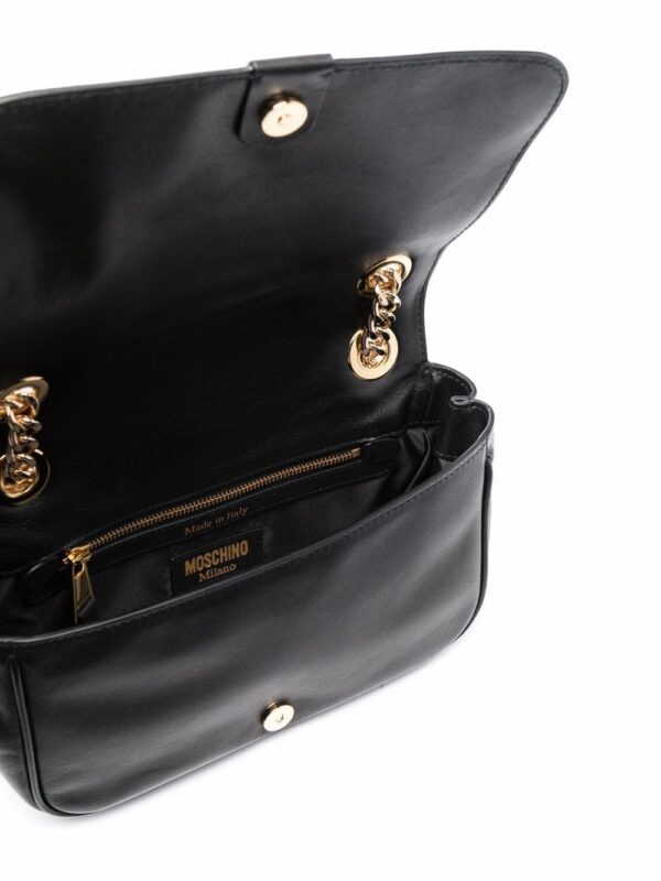 17502796_37776748_1000.jpg Moschino logo-plaque shoulder bag