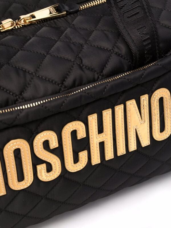 17503342_38622176_1000.jpg Moschino diamond-quilted logo holdall