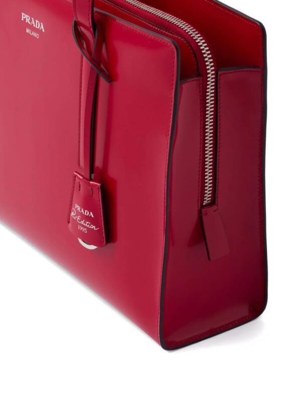 17506270_36305133_1000.jpg Prada large Re-Edition 1995 leather handbag