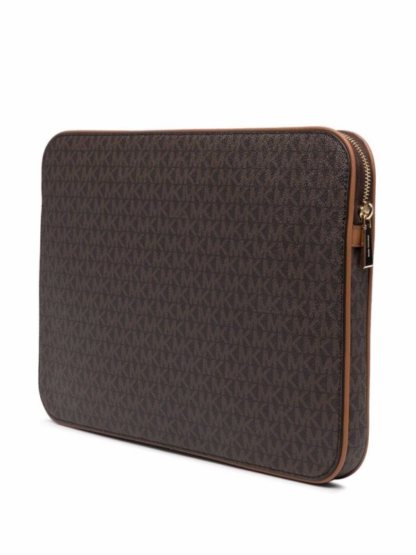 17560441_37747313_1000.jpg Michael Michael Kors Jet Set logo-print 13-inch laptop case