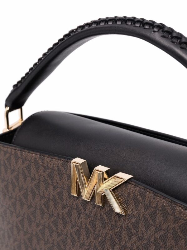 17561232_36574972_1000-1.jpg Michael Kors monogram-print logo tote bag
