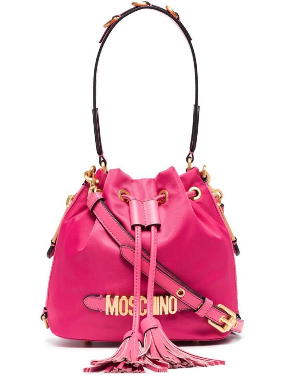17591332_38226472_1000.jpg Moschino logo-plaque bucket bag