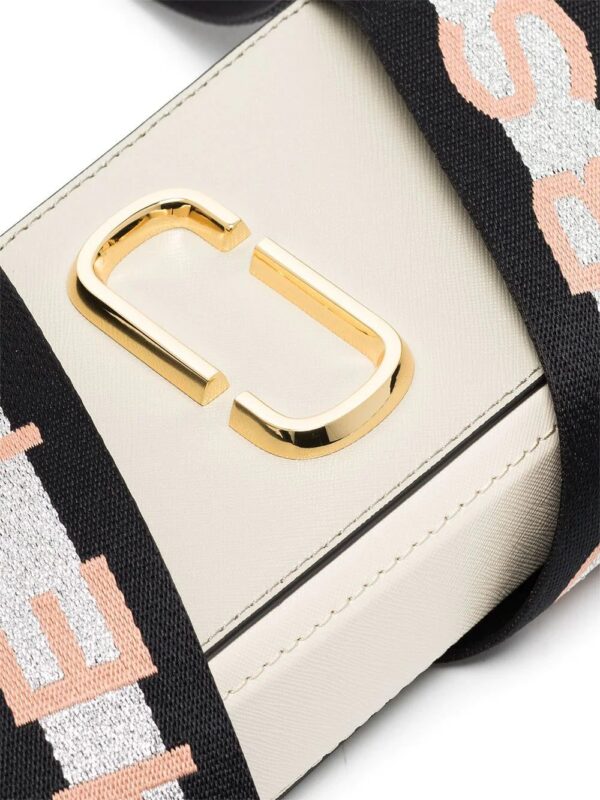 17607224_37039916_1000.jpg Marc Jacobs The Snapshot leather crossbody bag